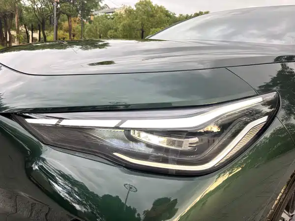 Geely Emgrand 2026