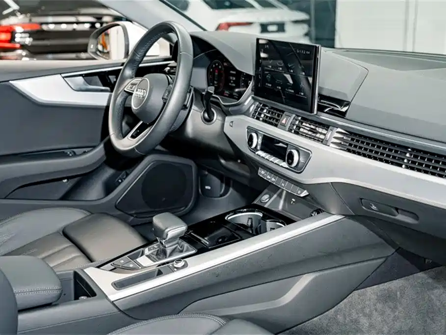 Audi A5 2022 — фото 18