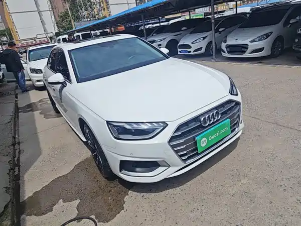 Audi A4L 2022