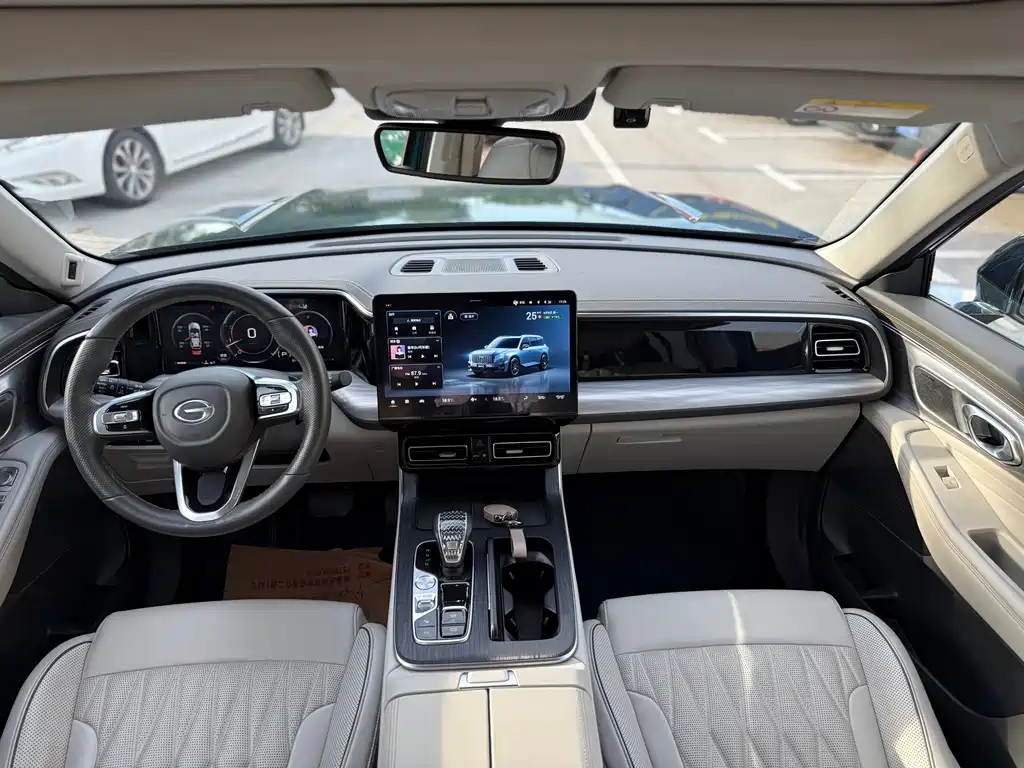 GAC Motor Trumpchi GS8 2022 — фото 9