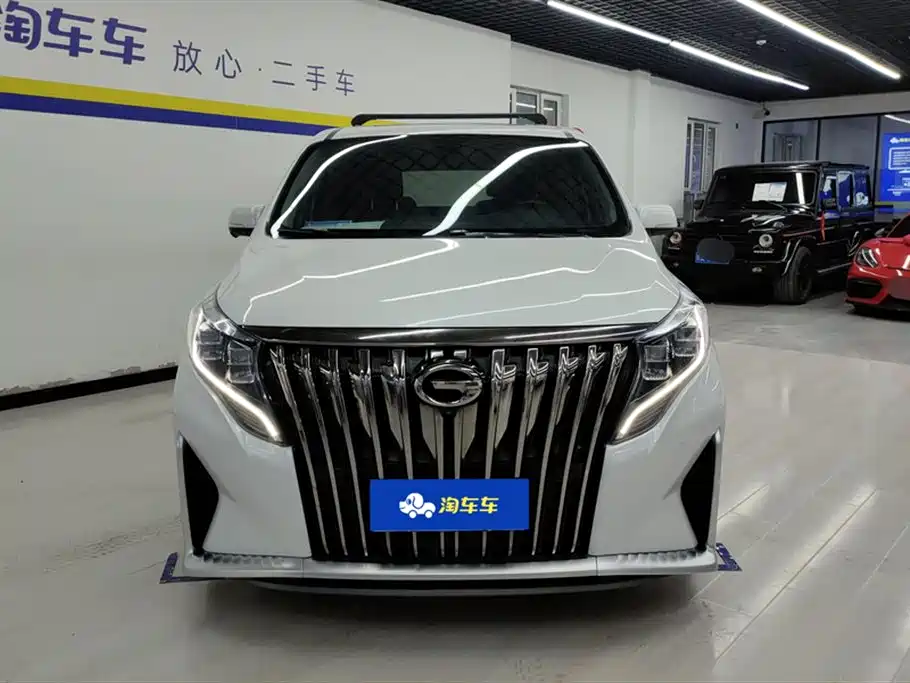 GAC Motor Trumpchi M8 2022 — фото 2