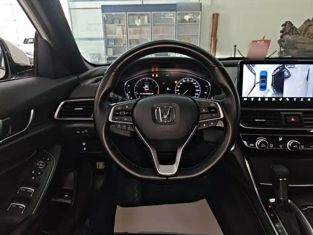 Honda Inspire 2023 — фото 11
