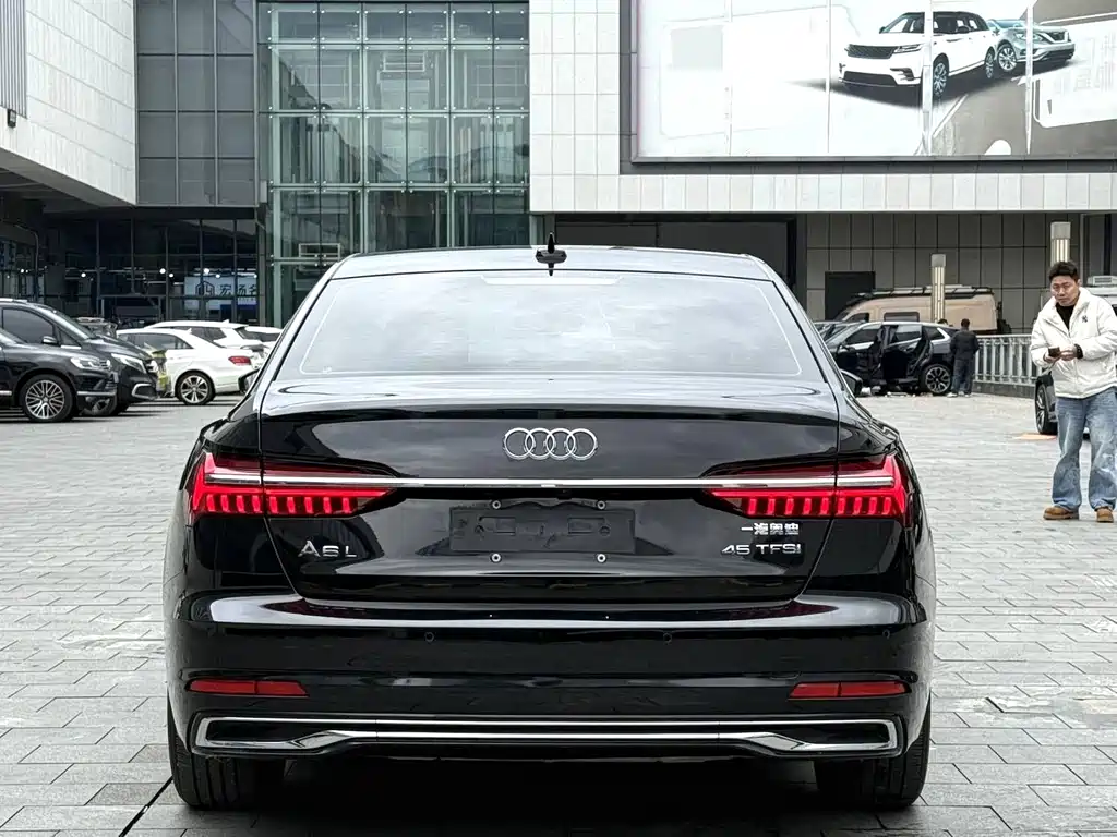 Audi A6L 2022 — фото 8