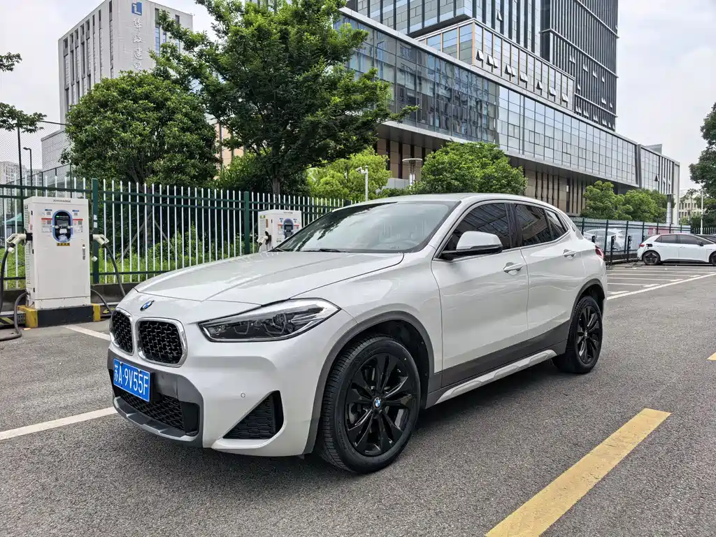 BMW X2 2023