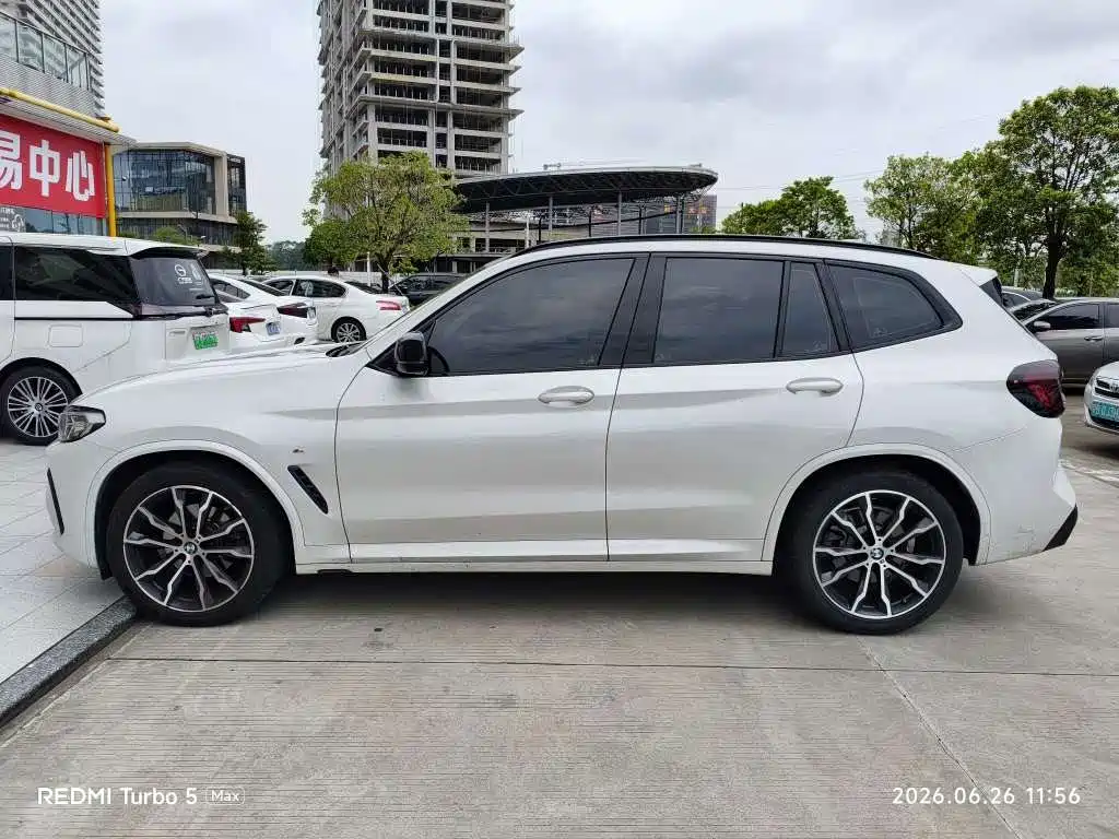 BMW X3 2021