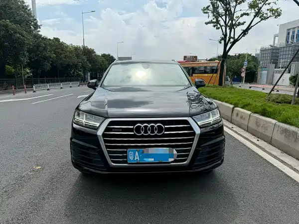 Audi Q7 2016