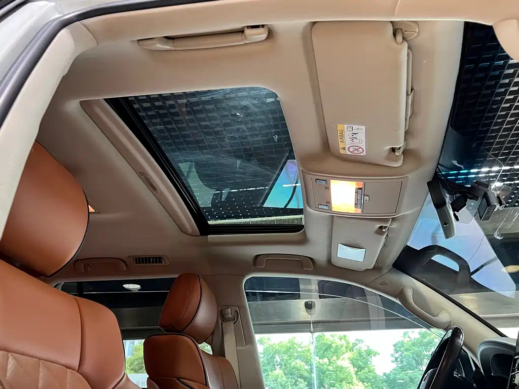 Toyota Land Cruiser 2019 — фото 28