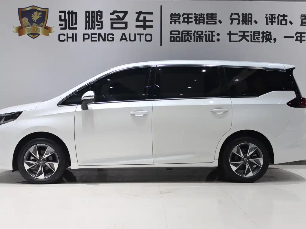 GAC Motor Trumpchi M6 2022 — фото 34