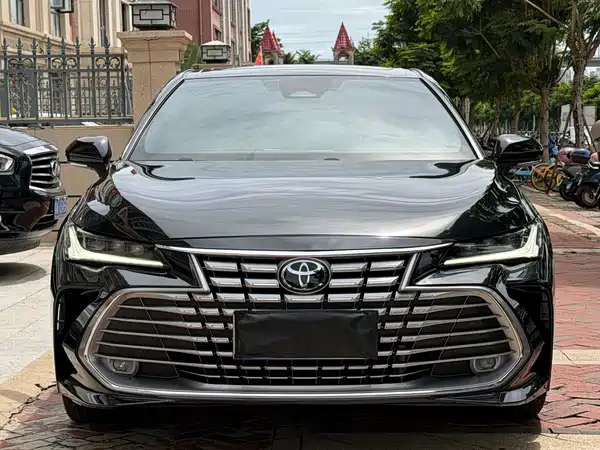 Toyota Avalon 2025