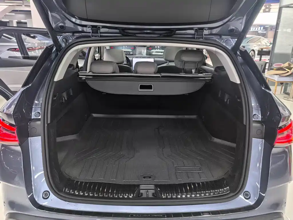 BYD Seal 06 DM-i Travel Edition 2025 — фото 10