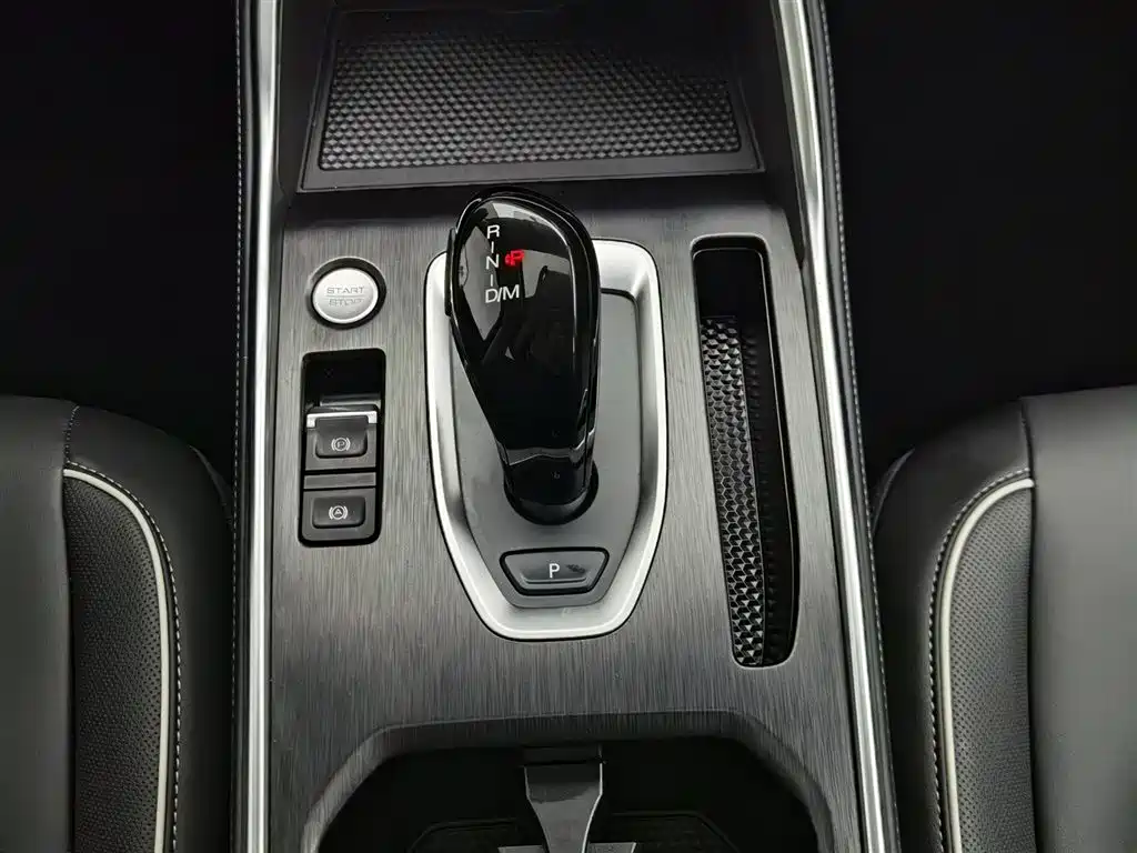 Haval H6 2023 — фото 13