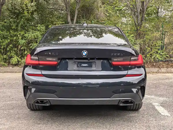 BMW 3 Series 2021