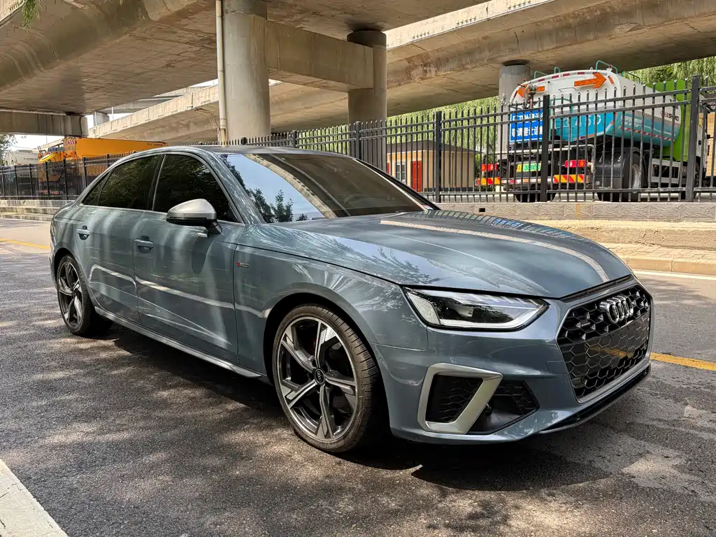 Audi A4L 2022