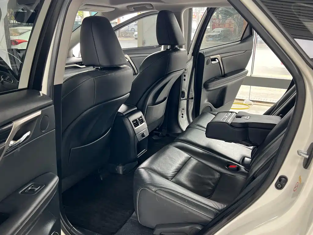 Lexus RX 2016 — фото 16