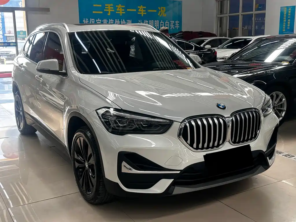 BMW X1 2020 — фото 3