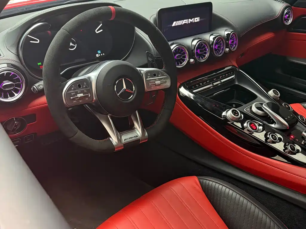 Mercedes-Benz AMG GT 2018 — фото 6