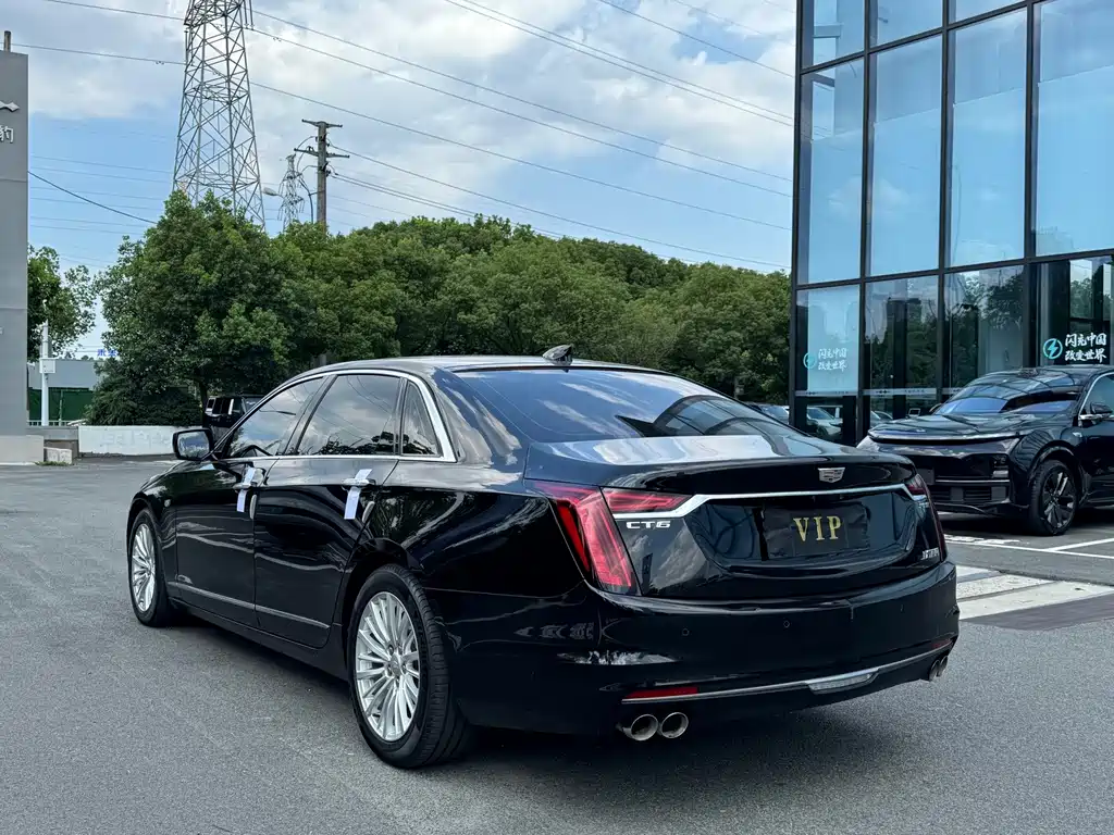 Cadillac CT6 2021 — фото 18