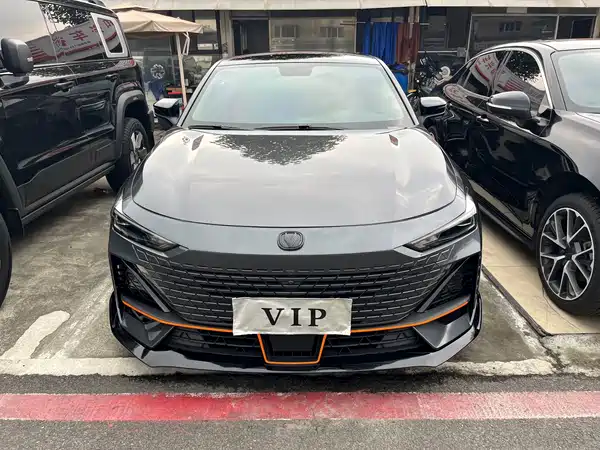 Changan UNI-V 2023