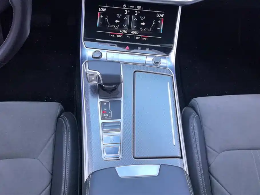 Audi A6L 2024 — фото 16