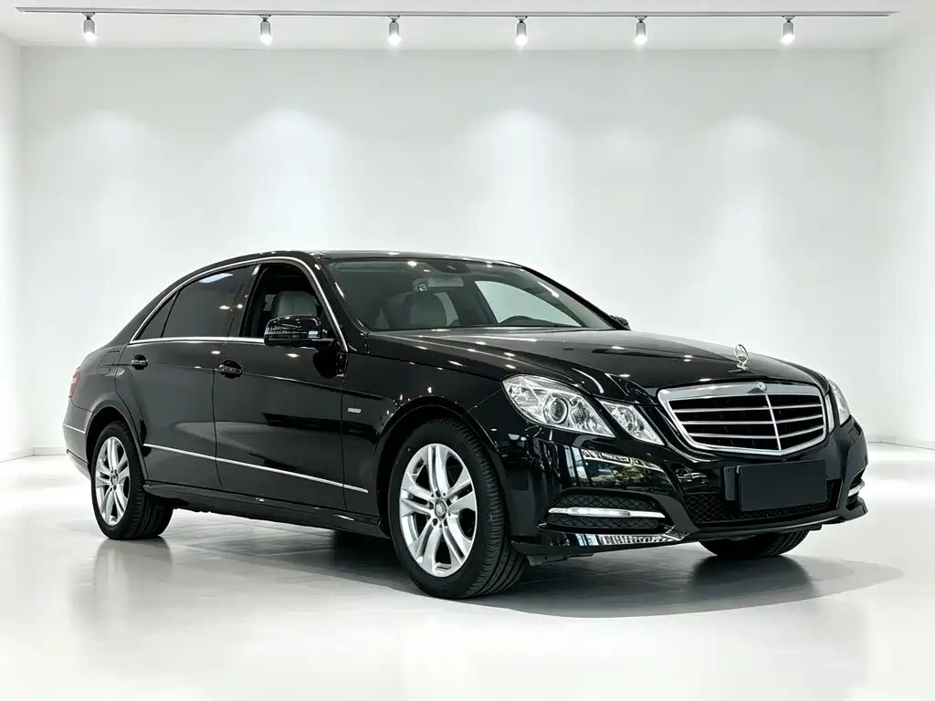 Mercedes-Benz E-Class 2012