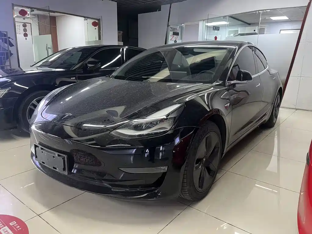 Tesla Model 3 2020 — фото 1