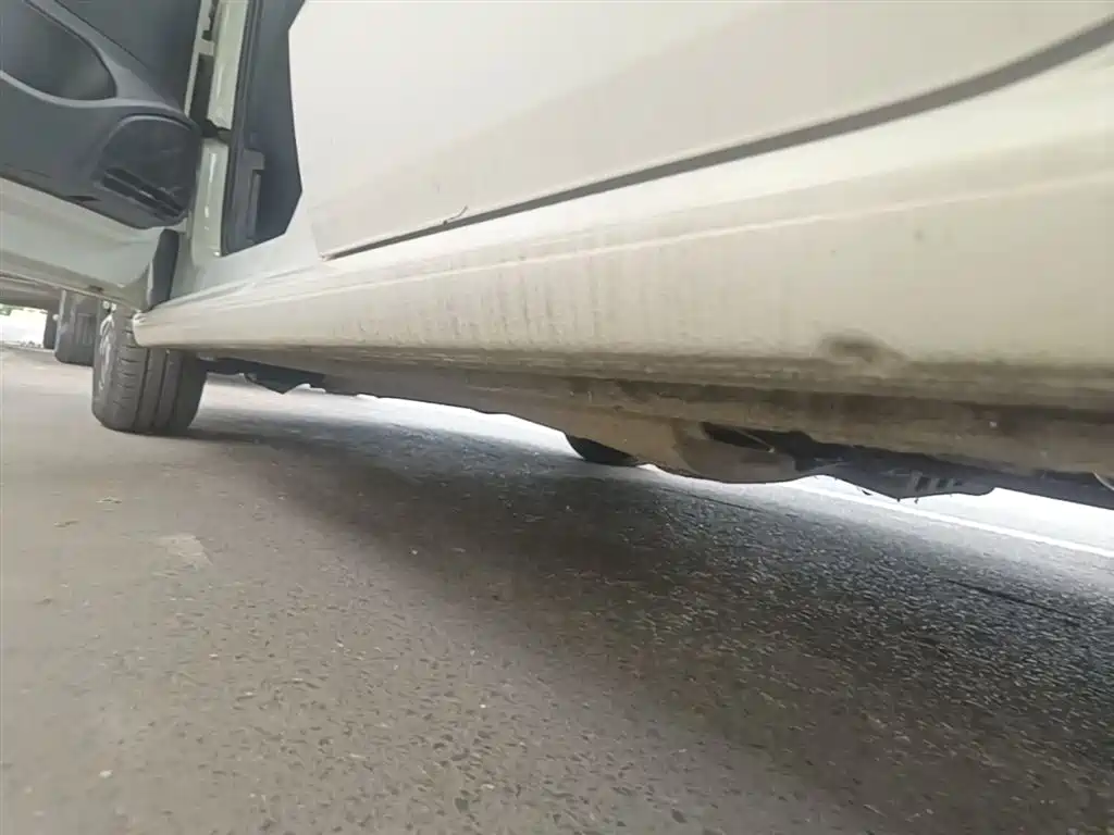 Volkswagen Polo 2017 — фото 21