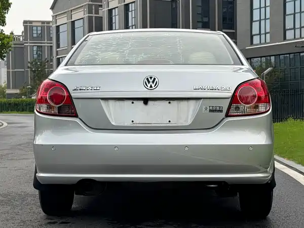 Volkswagen Lavida 2010