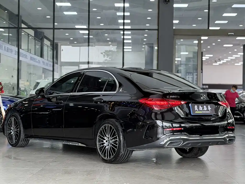 Mercedes-Benz C-Class 2023 — фото 8