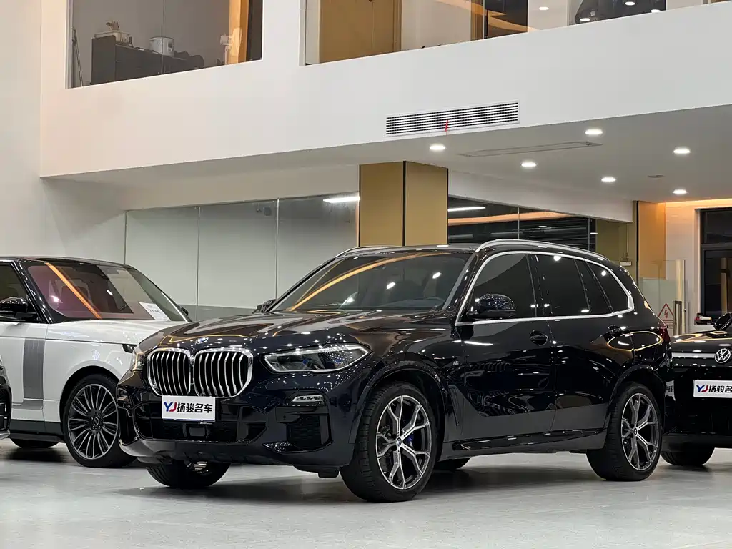 BMW X5 2021