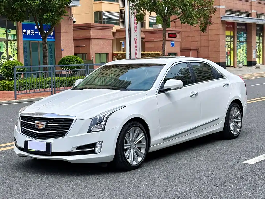 Cadillac ATS-L 2019 — фото 1