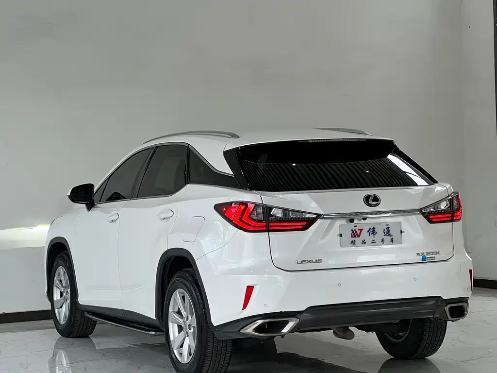 Lexus RX 2016 — фото 20