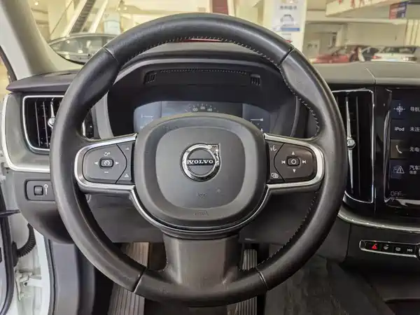 Volvo XC60 2018