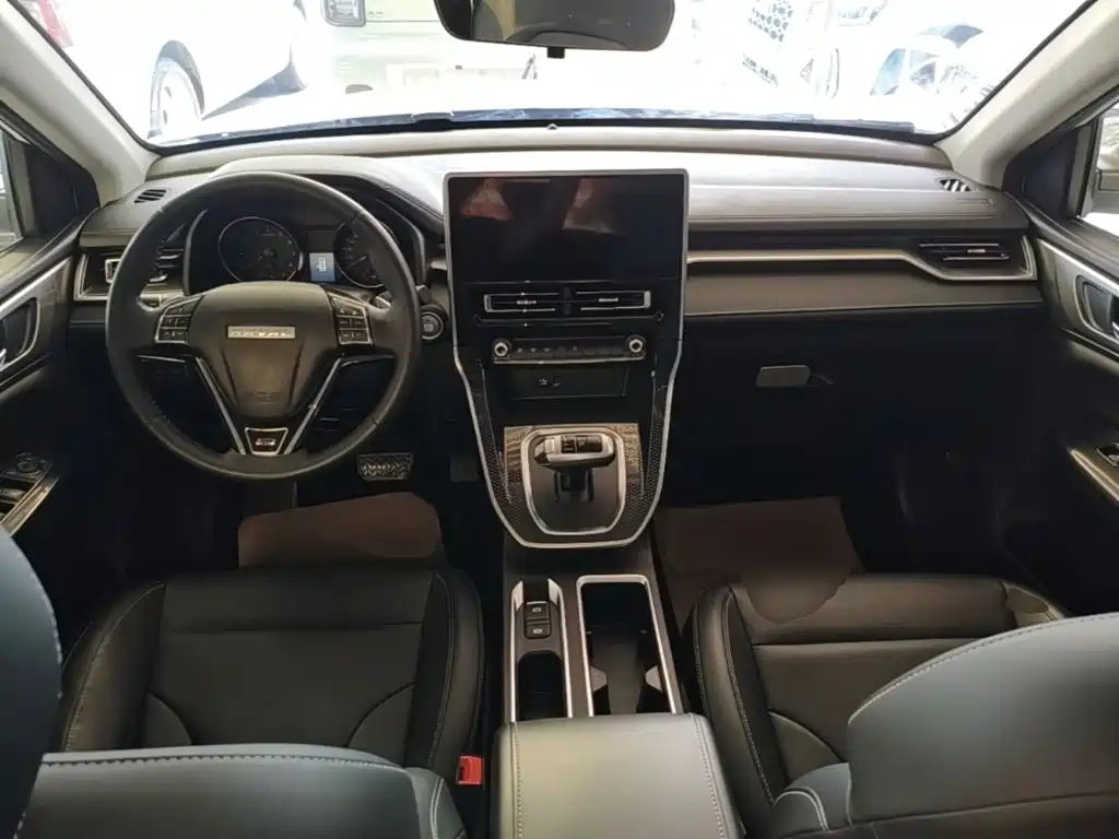 Haval M6 2021 — фото 10