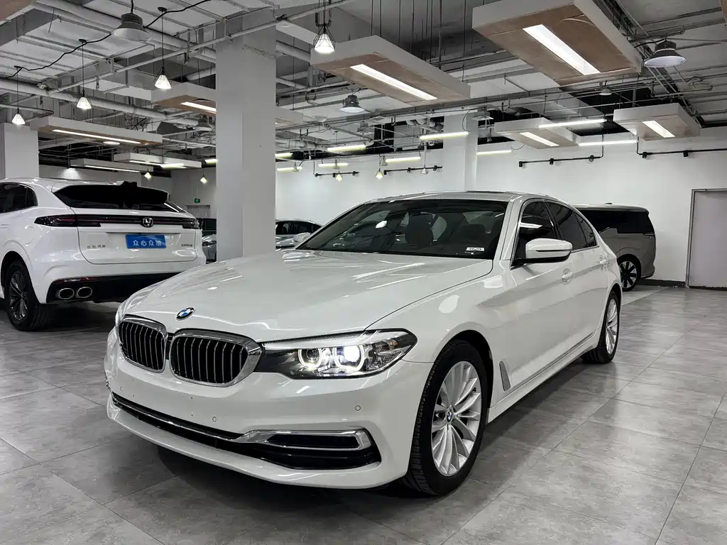 BMW 5 Series 2020