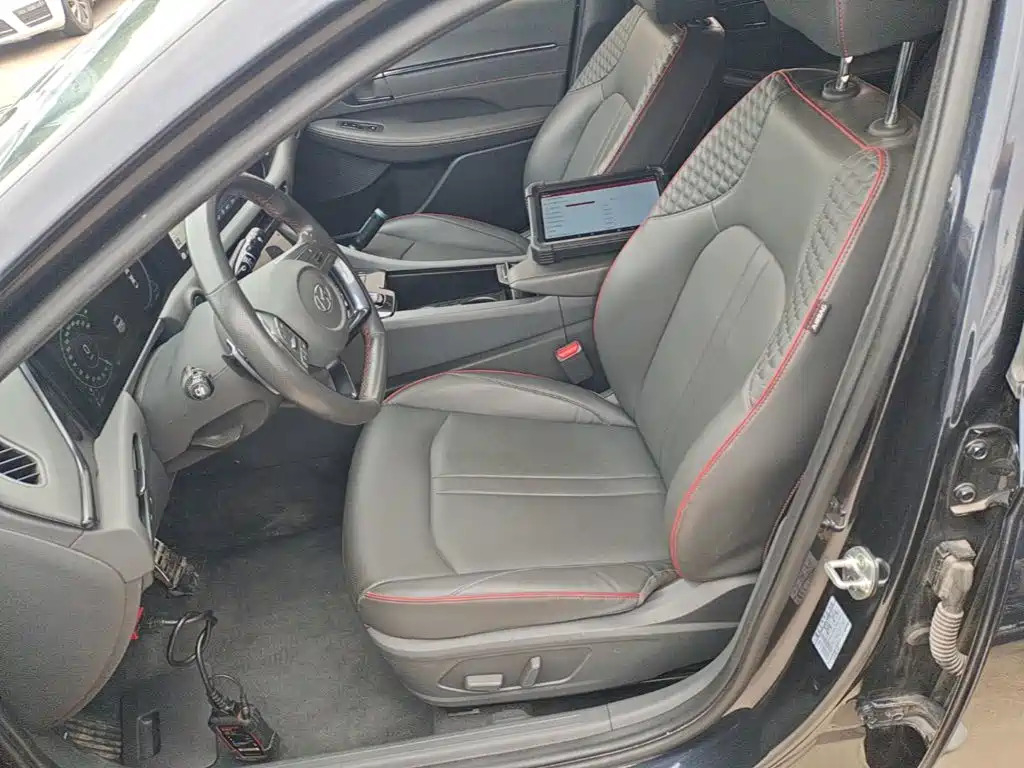 Hyundai Sonata 2020 — фото 11