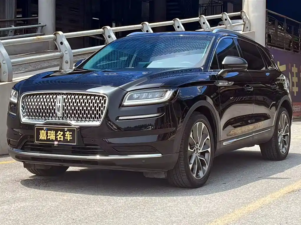 Lincoln Nautilus 2023