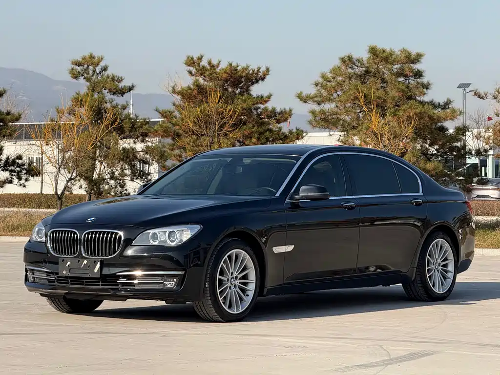 BMW 7 Series 2015