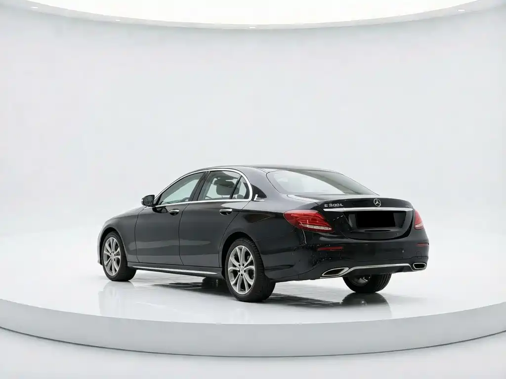 Mercedes-Benz E-Class 2020 — фото 3