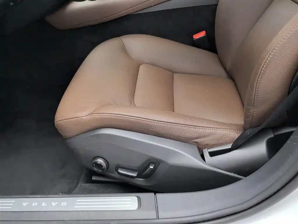 Volvo S90 2019 — фото 20