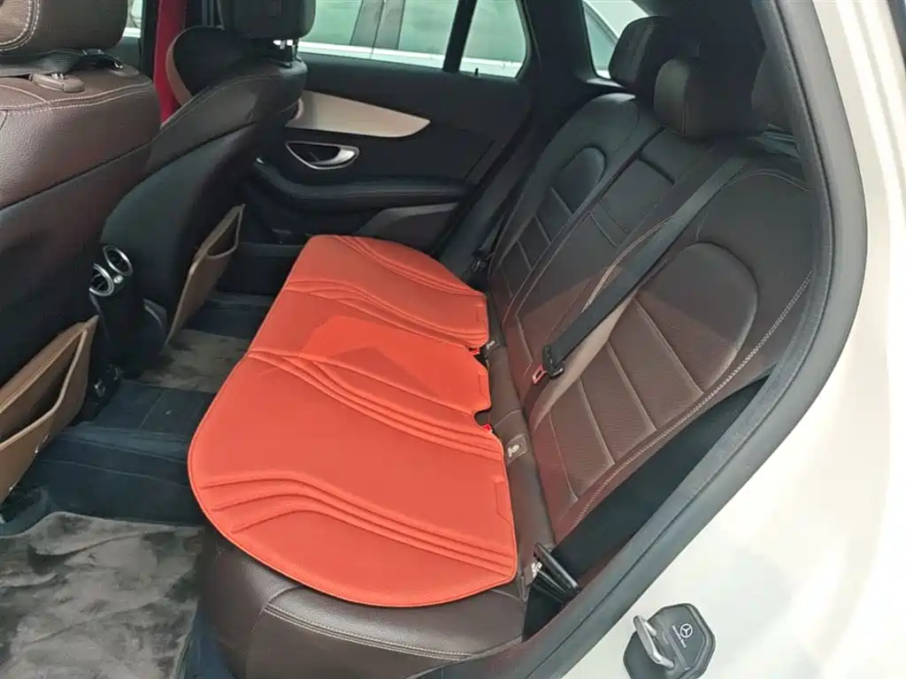 Mercedes-Benz GLC 2019 — фото 17