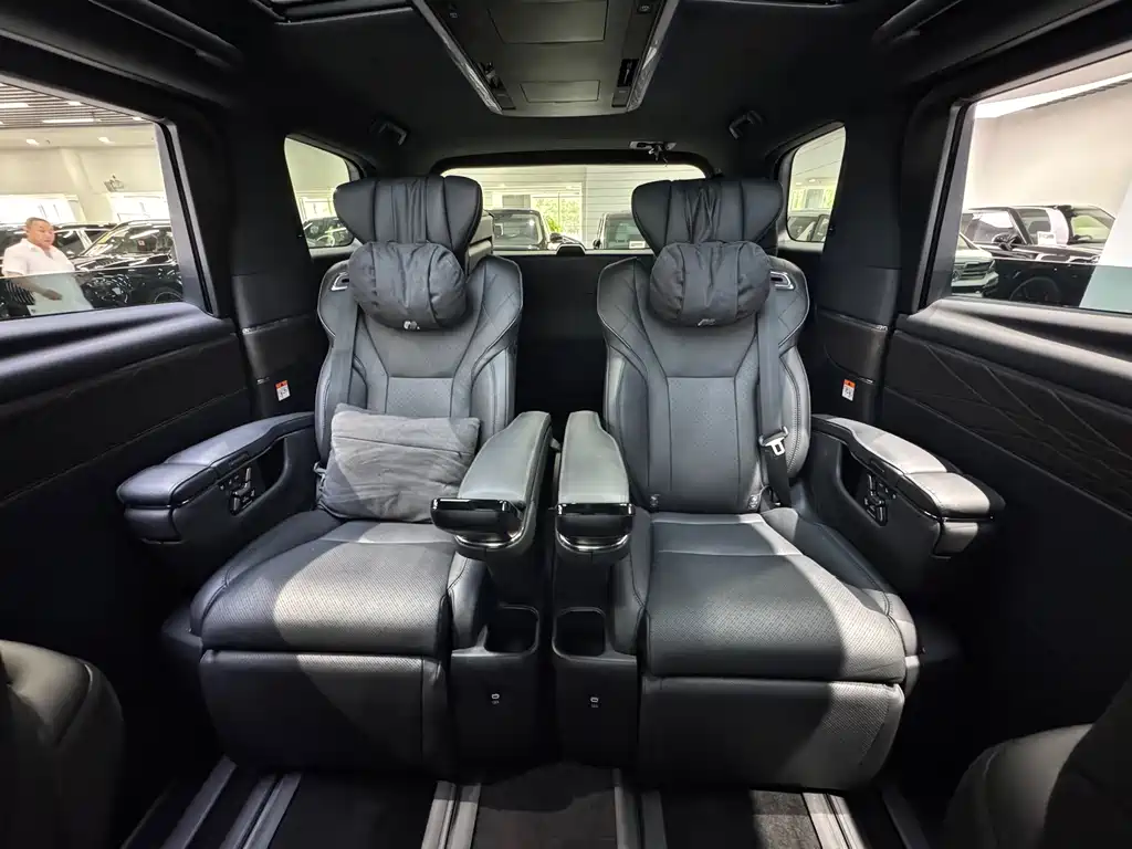 Toyota Alphard 2026 — фото 12