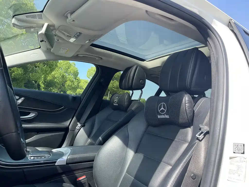 Mercedes-Benz C-Class 2019 — фото 16