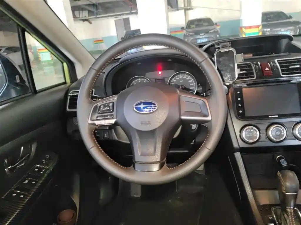 Subaru XV 2015 — фото 7