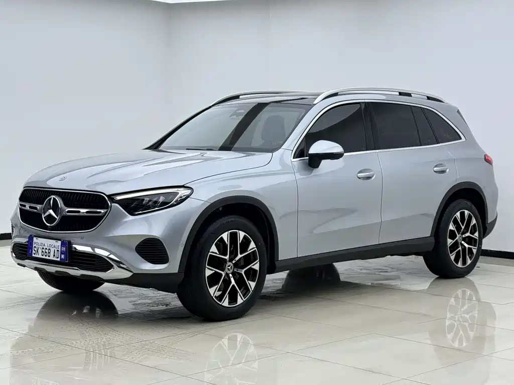 Mercedes-Benz GLC 2023 — фото 1