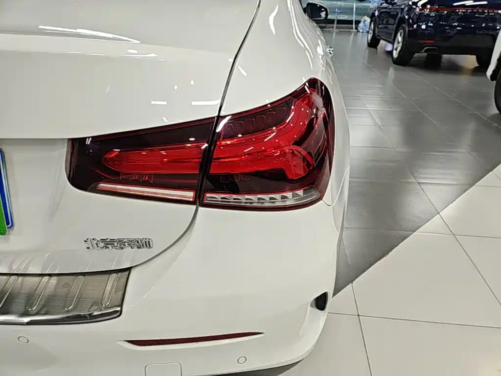 Mercedes-Benz A-Class 2020 — фото 8