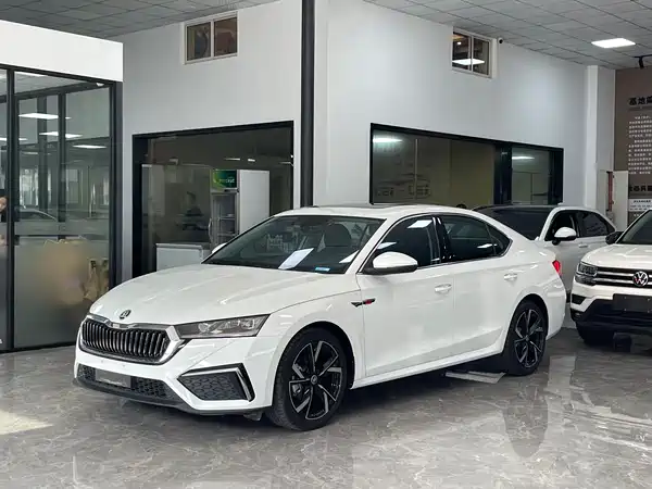 Skoda Octavia 2023
