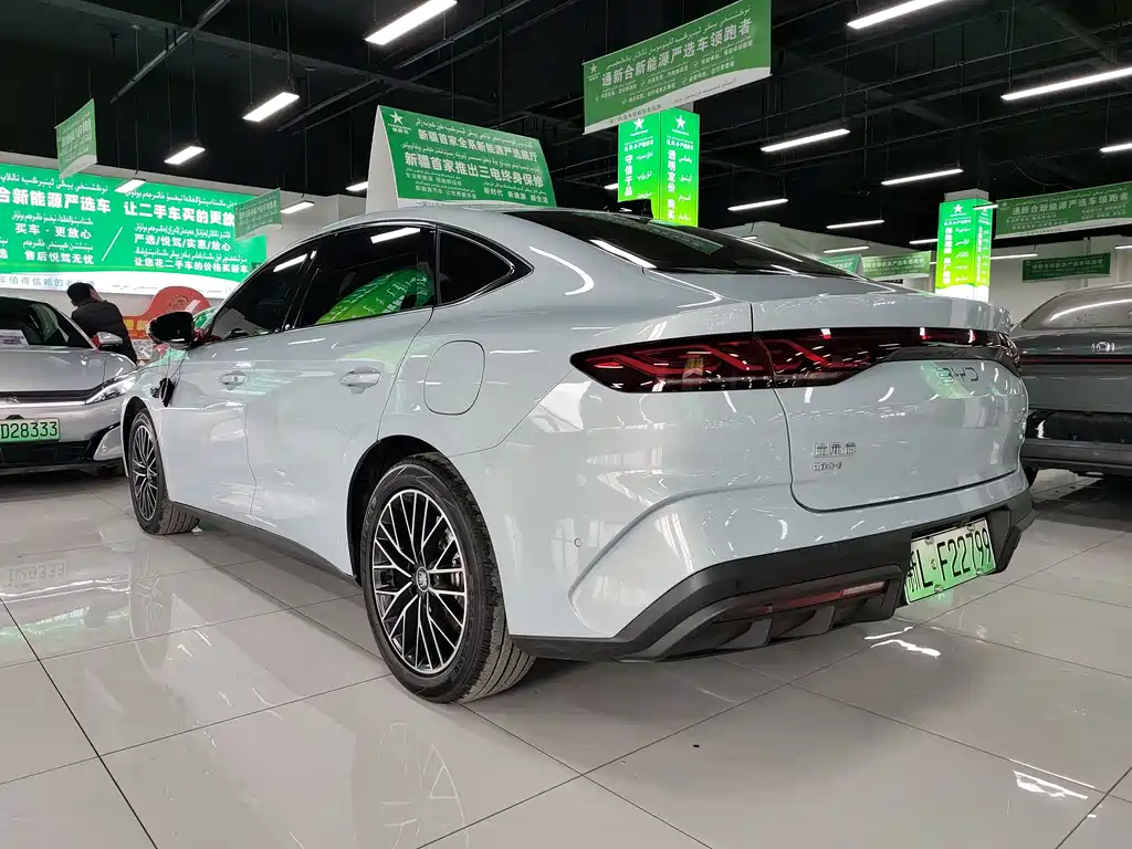 BYD Qin L 2025 — фото 7