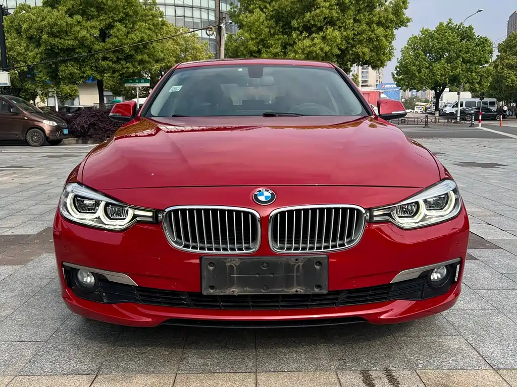 BMW 3 Series 2019 — фото 2