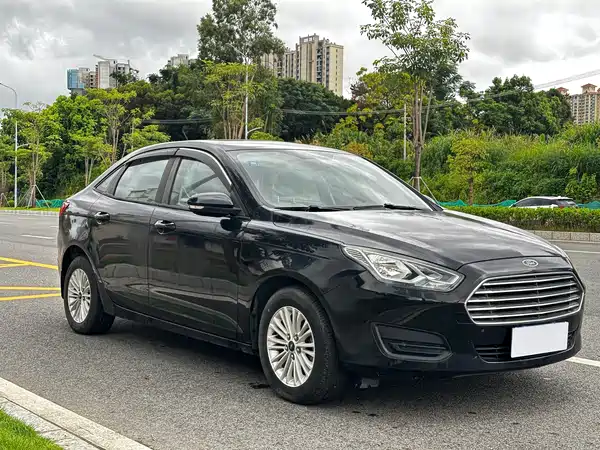 Ford Escort 2018