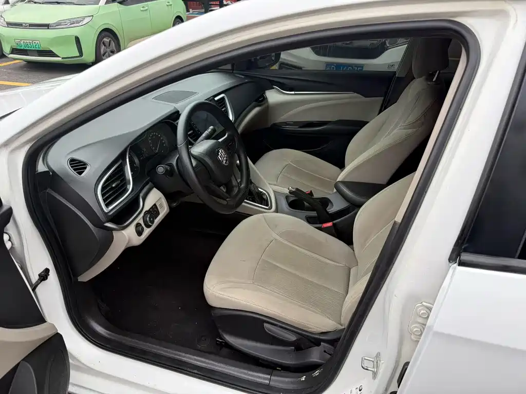 Buick Excelle 2018